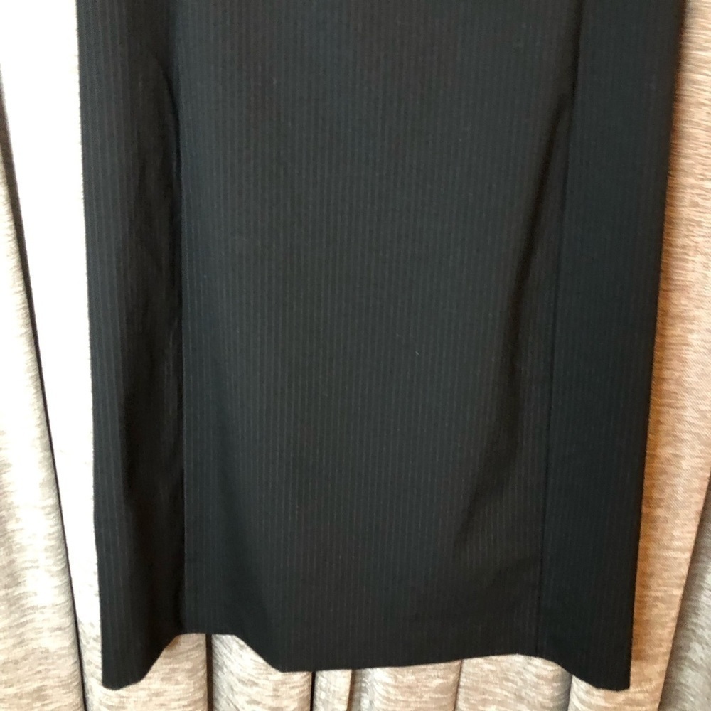 New York & Company Black Pin Stripe Sheath Dress Size 6 - Picture 5 of 11
